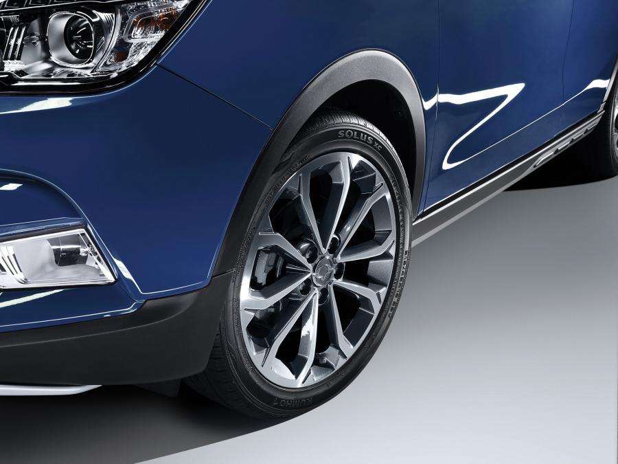 Колеса SsangYong Tivoli Armour 2017 года  (KR) (фото 9 из 21)